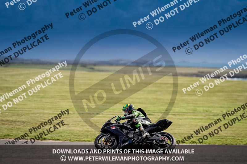 anglesey no limits trackday;anglesey photographs;anglesey trackday photographs;enduro digital images;event digital images;eventdigitalimages;no limits trackdays;peter wileman photography;racing digital images;trac mon;trackday digital images;trackday photos;ty croes